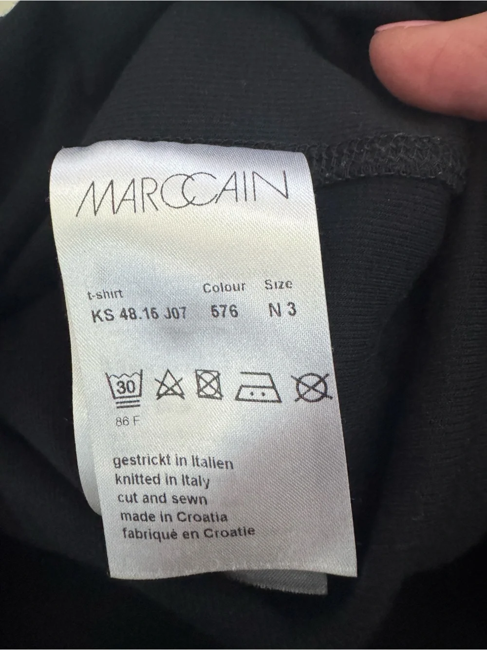 Marc Cain Sports Abstract Print Quarter Zip Mock Neck Stretch Top Sz M Y63 - Picture 6 of 6